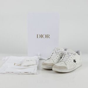Star Sneakers Size